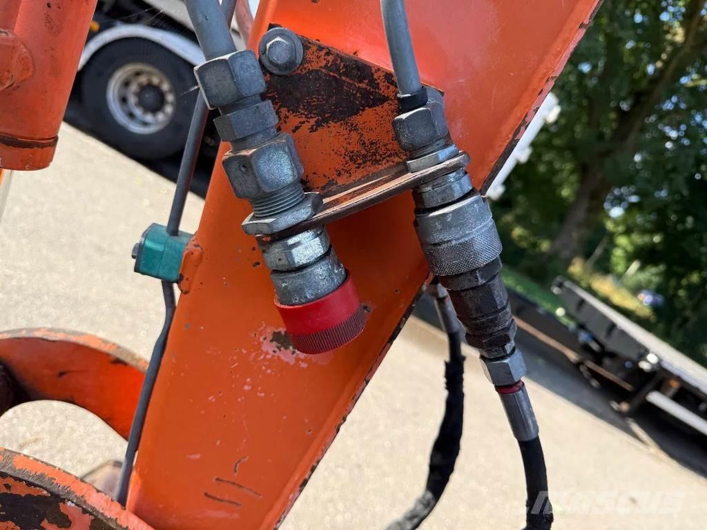 Hitachi ZX30U Mini Escavadoras <7t