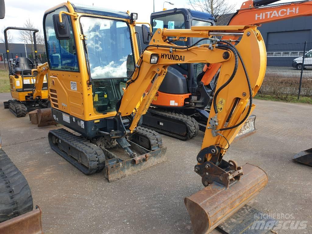 Hyundai R18-9 Mini Escavadoras <7t