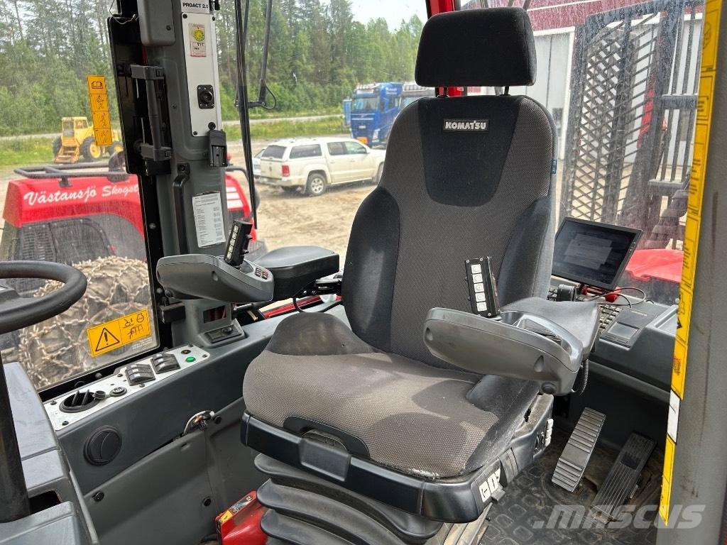 Komatsu 895 Forwarders florestais