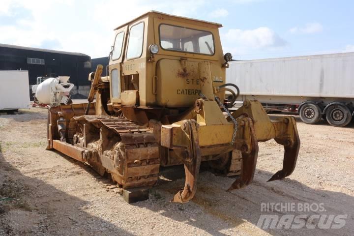 CAT D 6 C Ripper Dozers - Tratores rastos