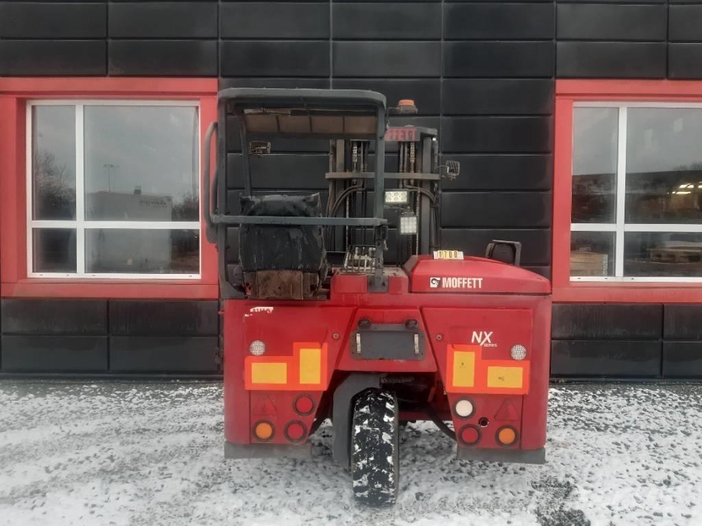 Moffett M5 25.3 Empilhadores Diesel