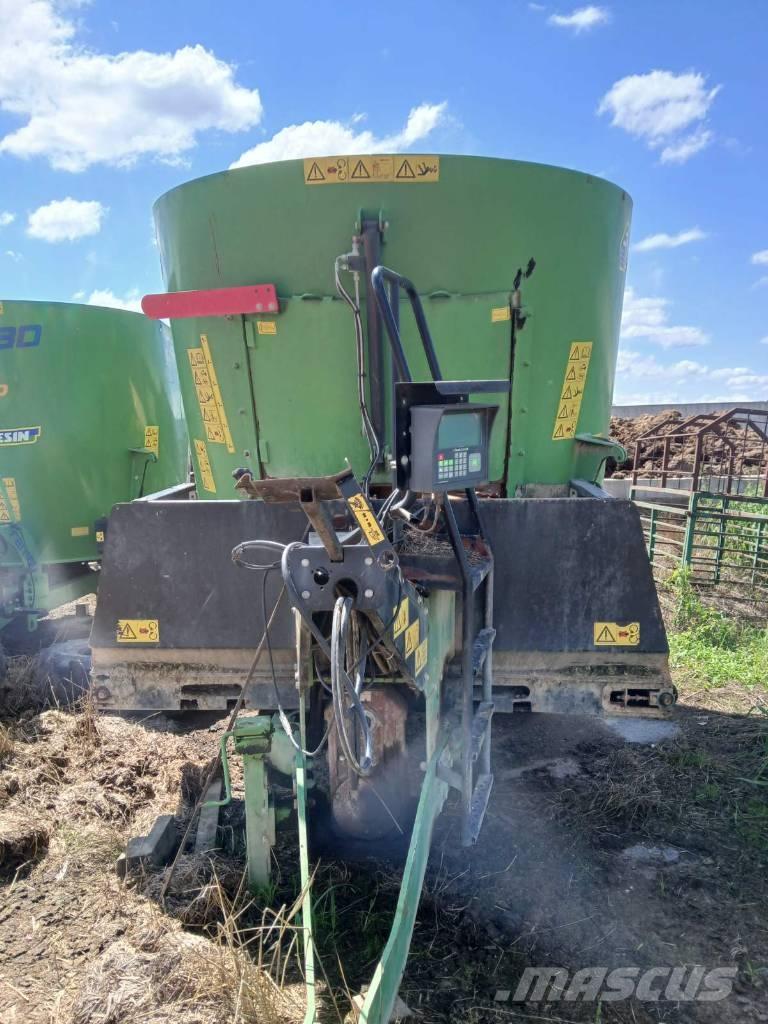 Faresin Magnum 1100 Alimentadores de animais