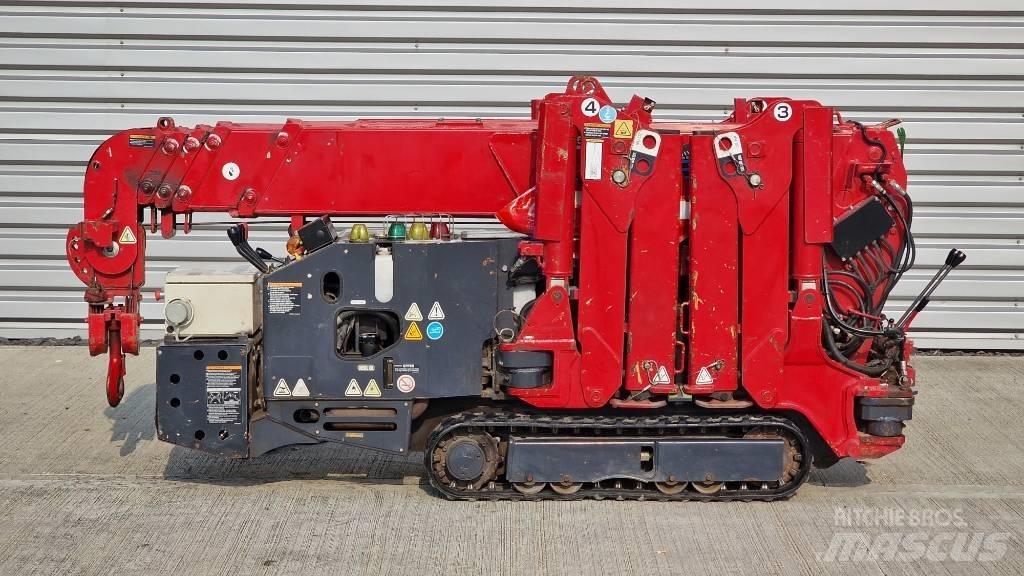Unic URW-295 Mini gruas