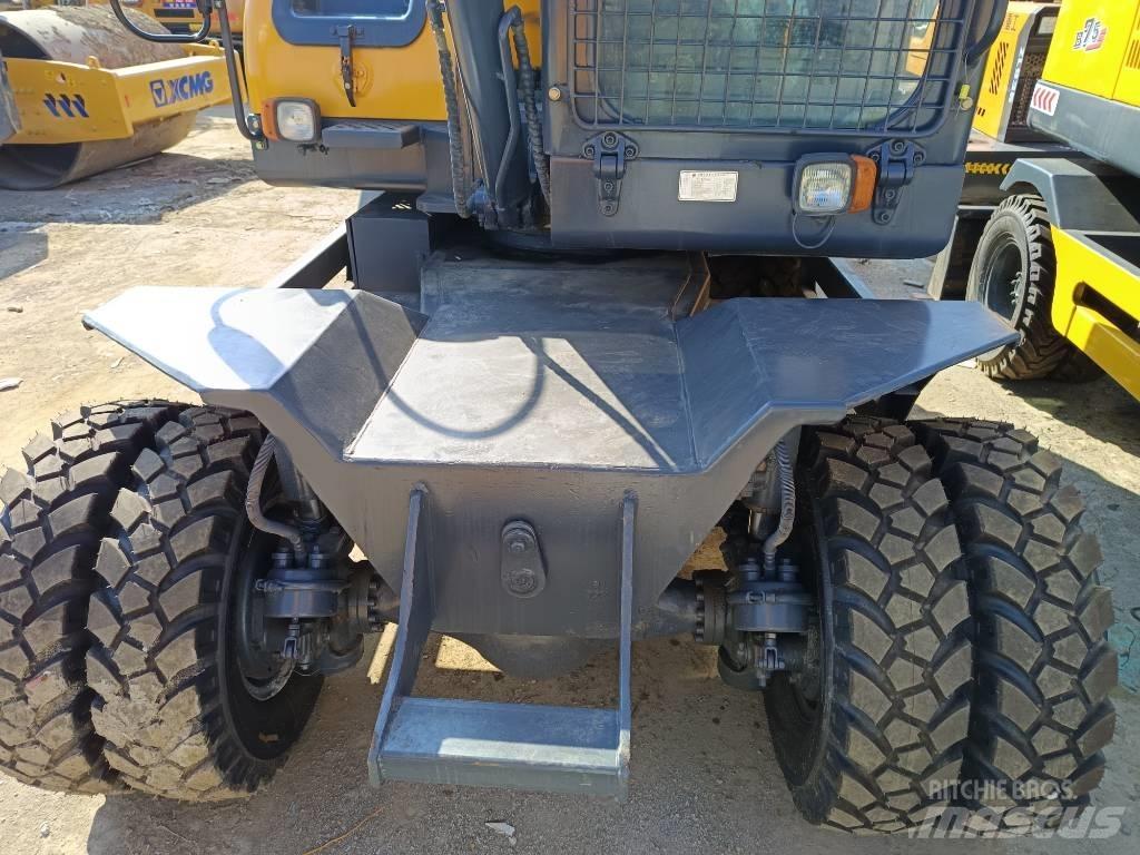 Xinyuan XYB75W-9 Escavadoras de rastos