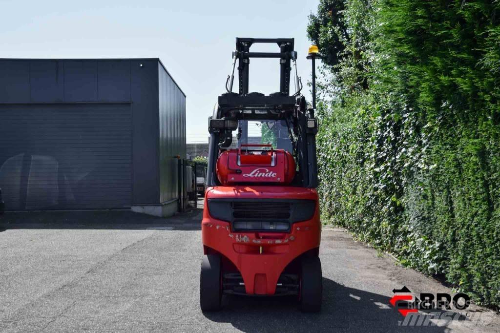 Linde H25T-02 EVO Empilhadores a gás