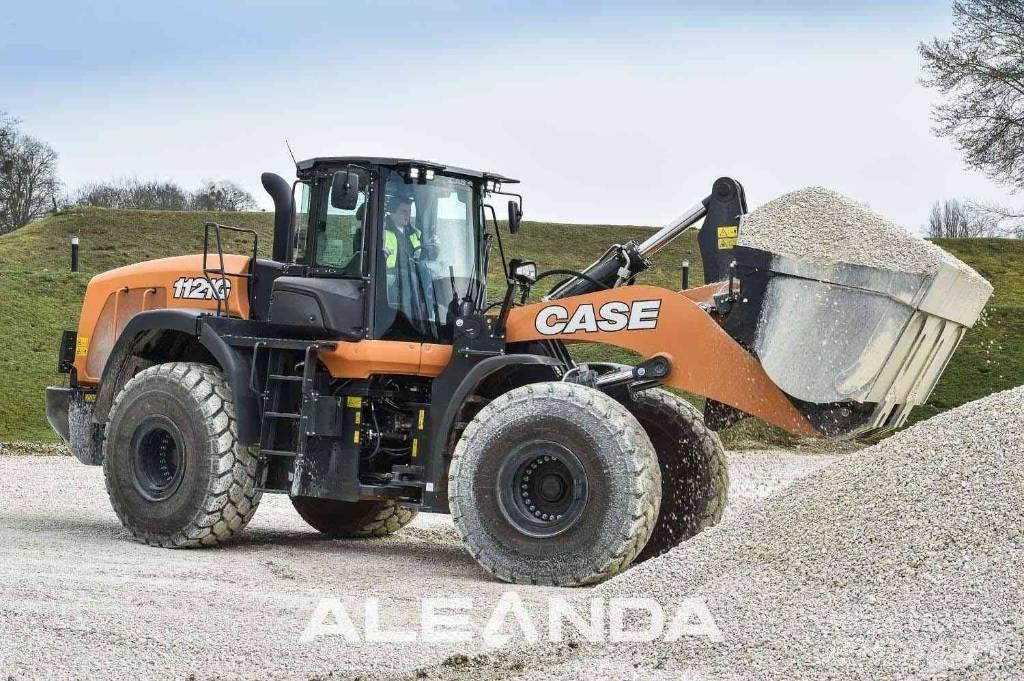 CASE 1121 F Pás carregadoras de rodas