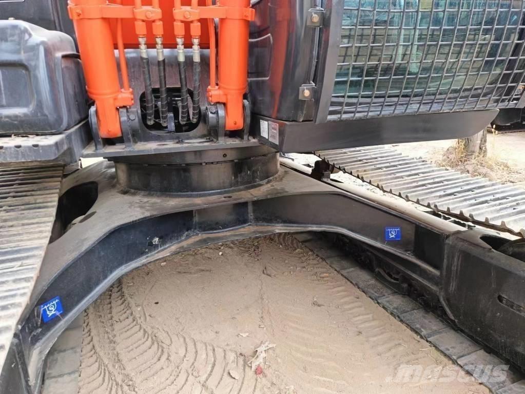 Hitachi ZX120-6 Escavadoras de rastos