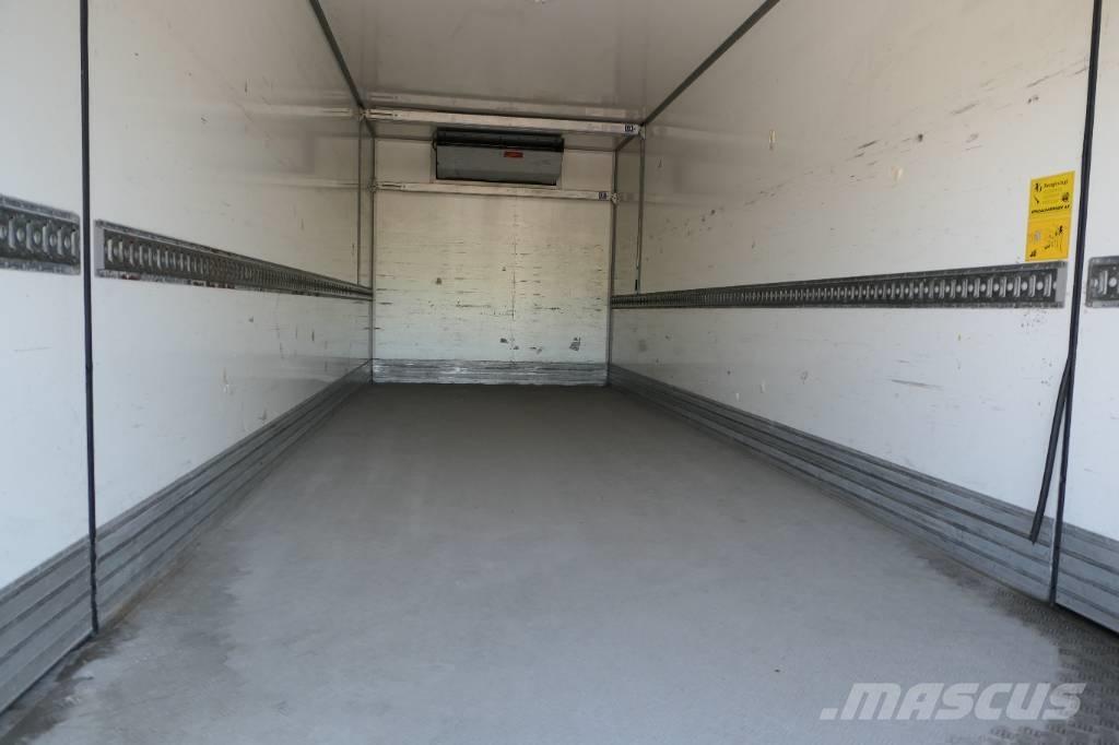 Volvo FM330 4x2 Camiões caixa temperatura controlada