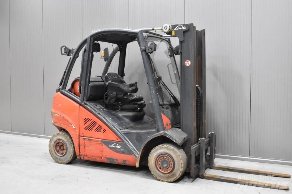 Linde H 20 T/600 - 02 Empilhadores a gás