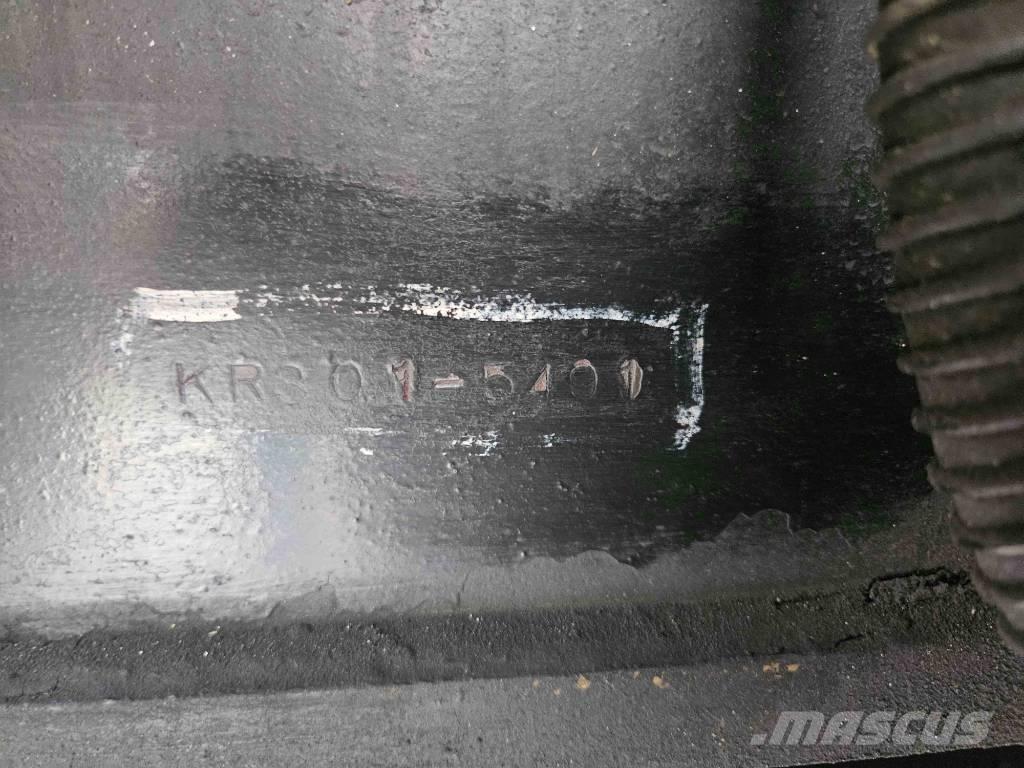 Kato KR 350-3 Gruas Fora-de-estrada