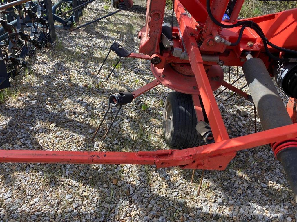 Kuhn GF8702 Ancinho virador