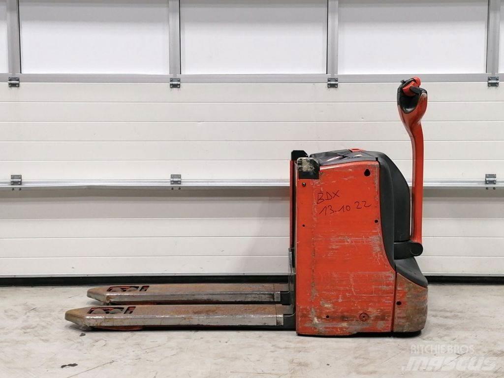 Linde T16L Porta palettes