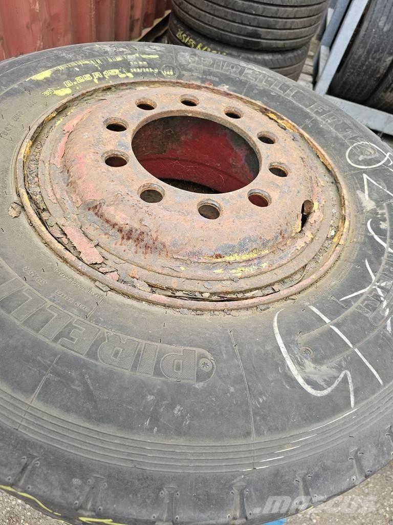 Pirelli 825X15 Transportes - Outros
