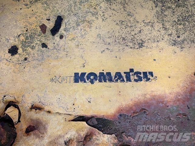 Komatsu PC200-7 Escavadoras Midi 7t - 12t