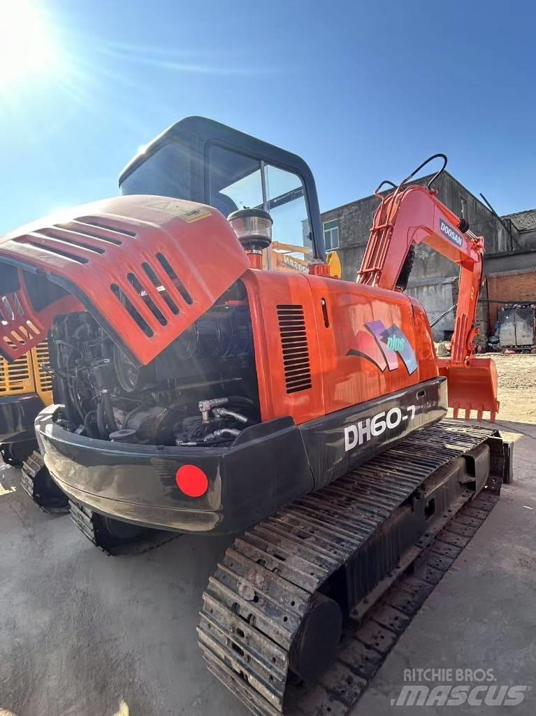 Doosan DH 55 Mini Escavadoras <7t