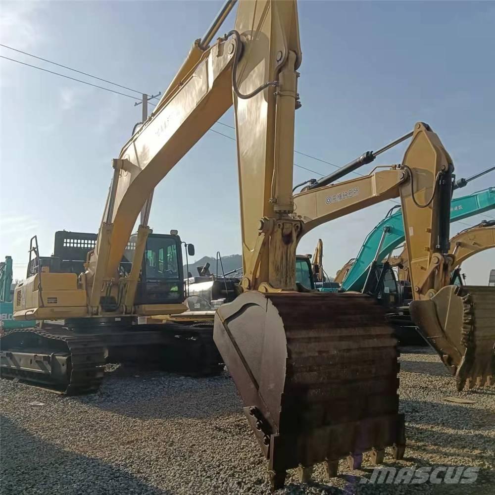 Komatsu PC450-8 Escavadoras de rastos