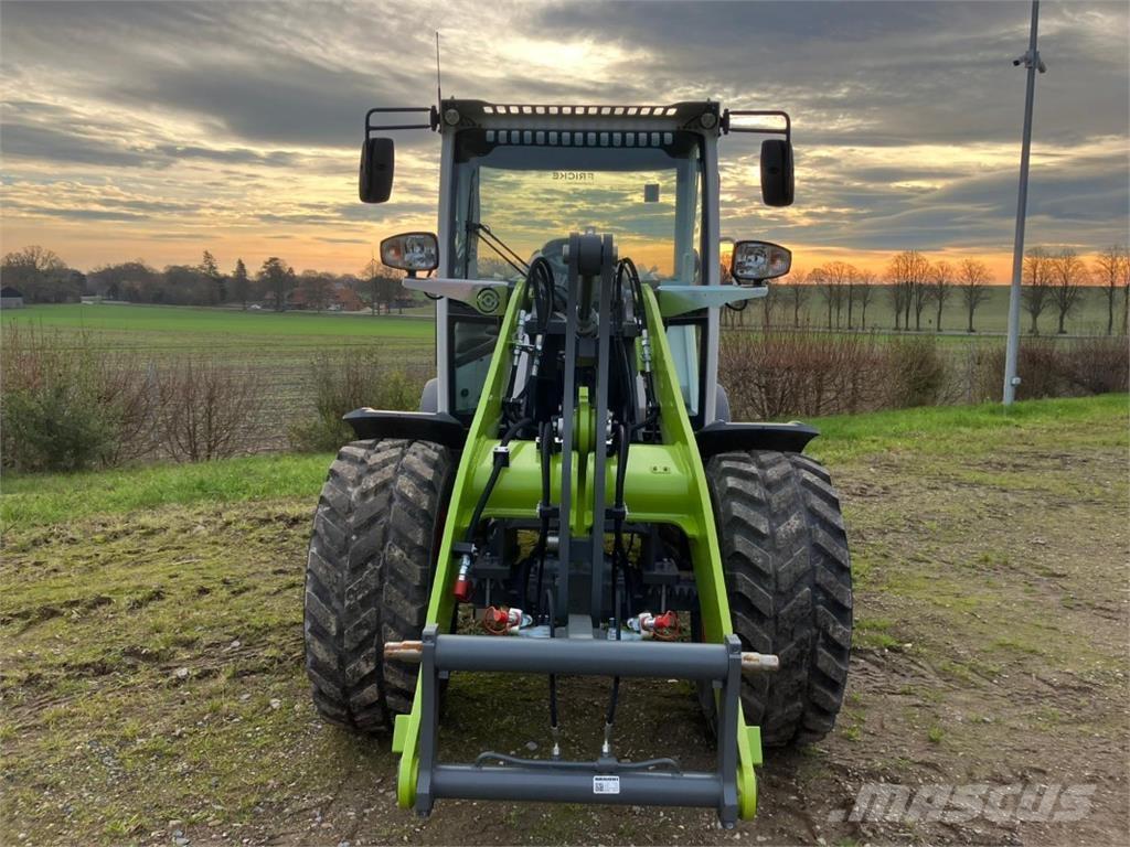 CLAAS Torion 530 Pás carregadoras de rodas