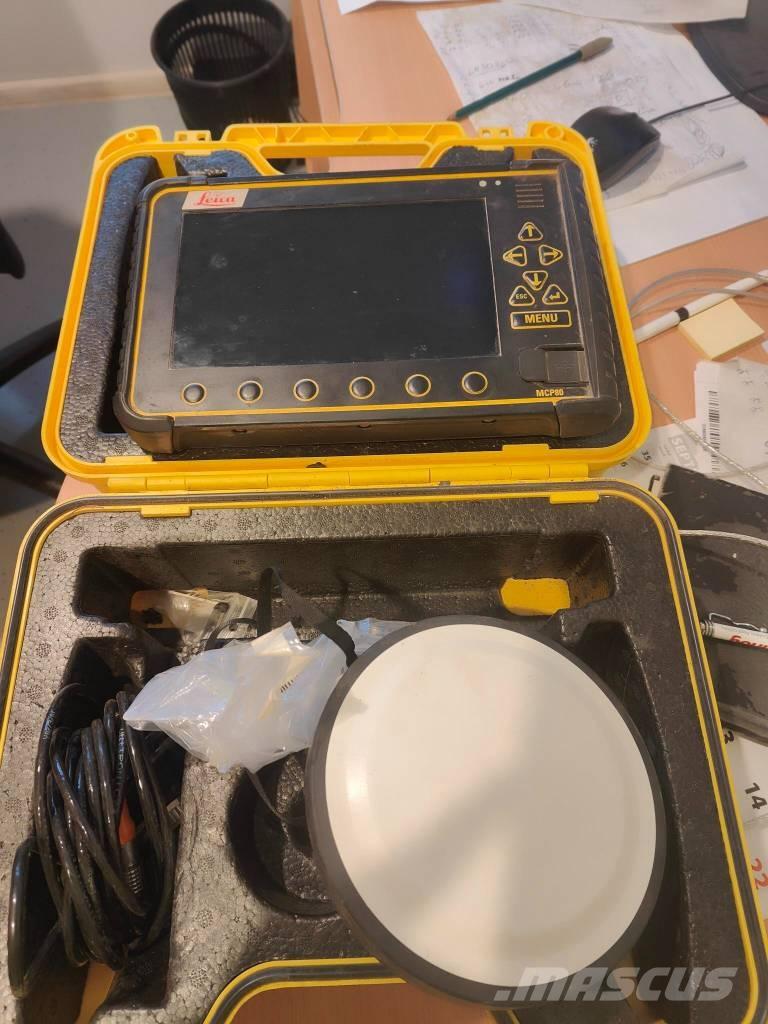 Komatsu D 51 PX-24 Dozers - Tratores rastos