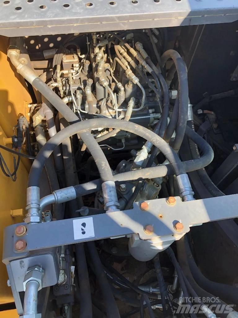 Volvo EC220EL Escavadoras Midi 7t - 12t