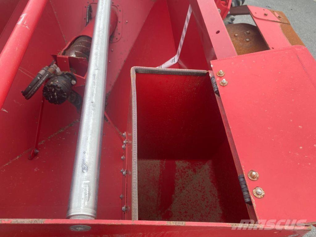 Horsch PRONTO 4 DC Perfuradoras combinadas