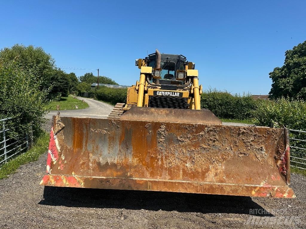 CAT D 6 T LGP Dozers - Tratores rastos