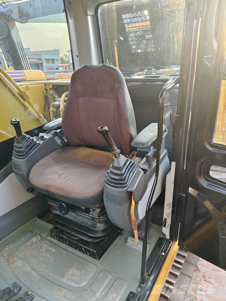 CAT 320 D Escavadoras de rastos