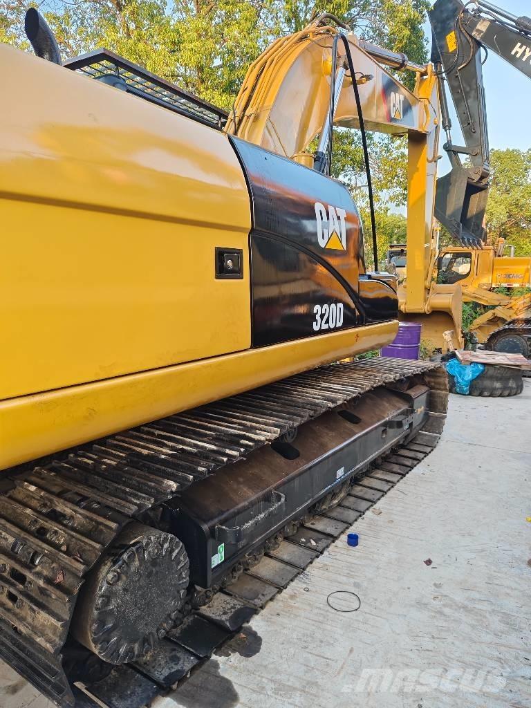 CAT 320 D Escavadoras de rastos