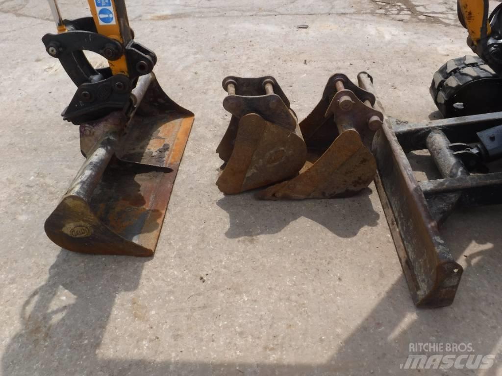 Hyundai Robex 27 Z-9 Mini Escavadoras <7t