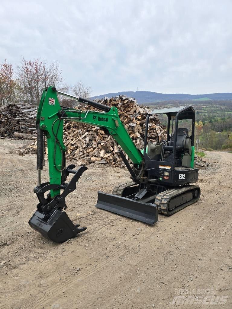 Bobcat E 32 Mini Escavadoras <7t