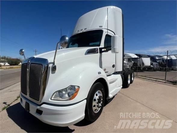 Kenworth T680 Tractores (camiões)