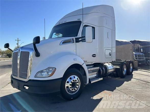 Kenworth T680 Tractores (camiões)