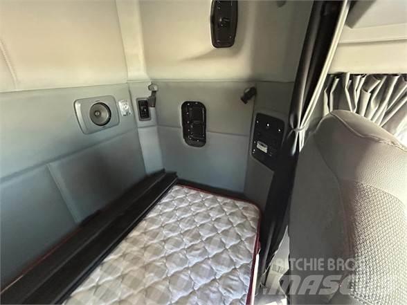 Kenworth T680 Tractores (camiões)
