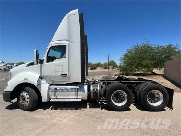 Kenworth T680 Tractores (camiões)