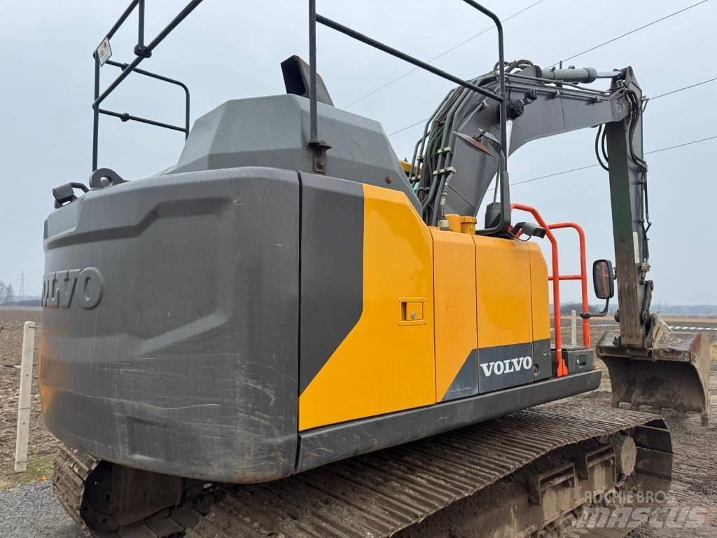 Volvo EC 140 EL Escavadoras de rastos