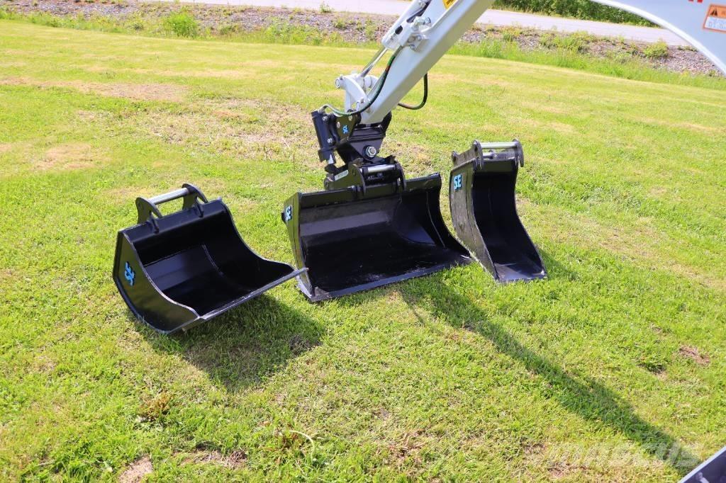 Takeuchi TB210R Mini Escavadoras <7t