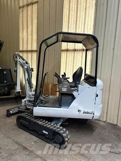 Bobcat E14 Mini Escavadoras <7t
