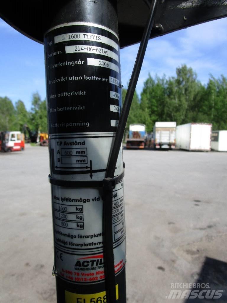Abeko ståstaplare Self propelled stackers