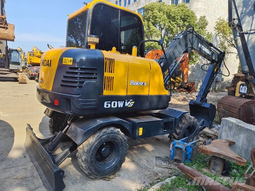 Hyundai 60 W VS Mini Escavadoras <7t