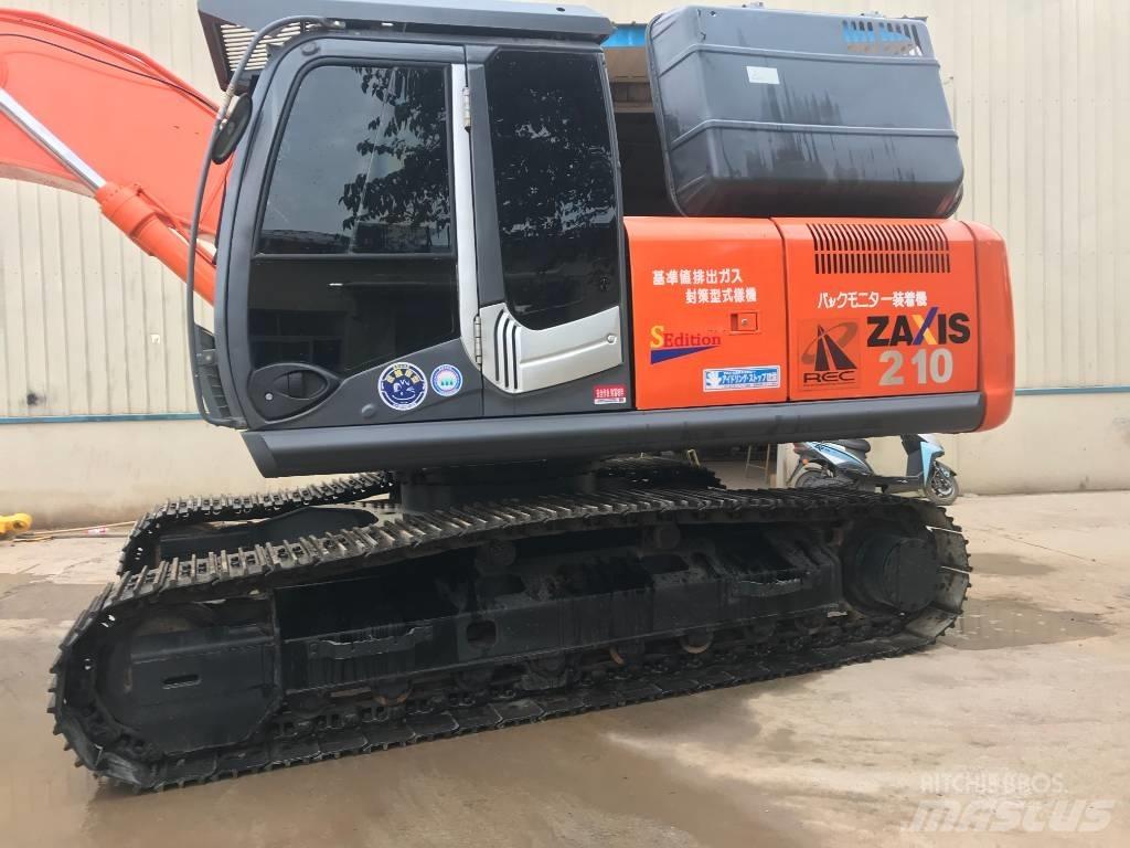 Hitachi ZX 210 Escavadoras de rastos
