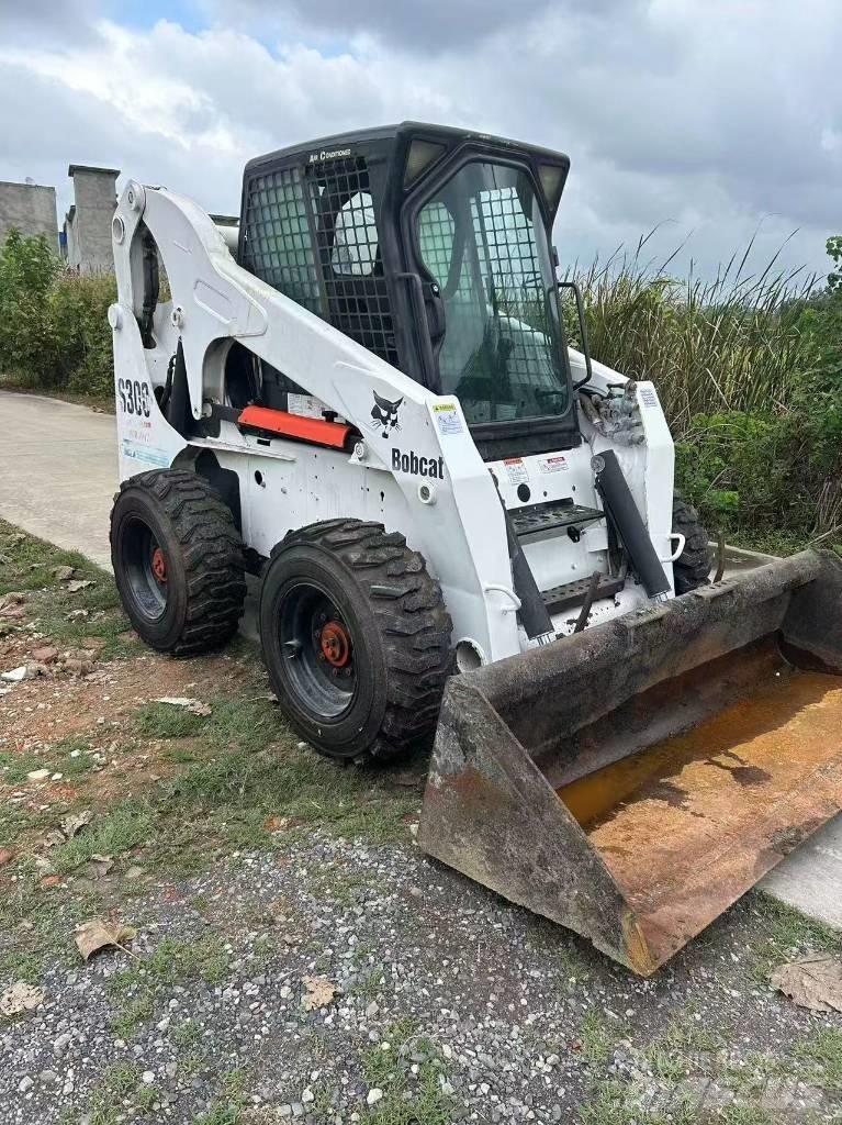 Bobcat S 300 Carregadoras de direcção deslizante