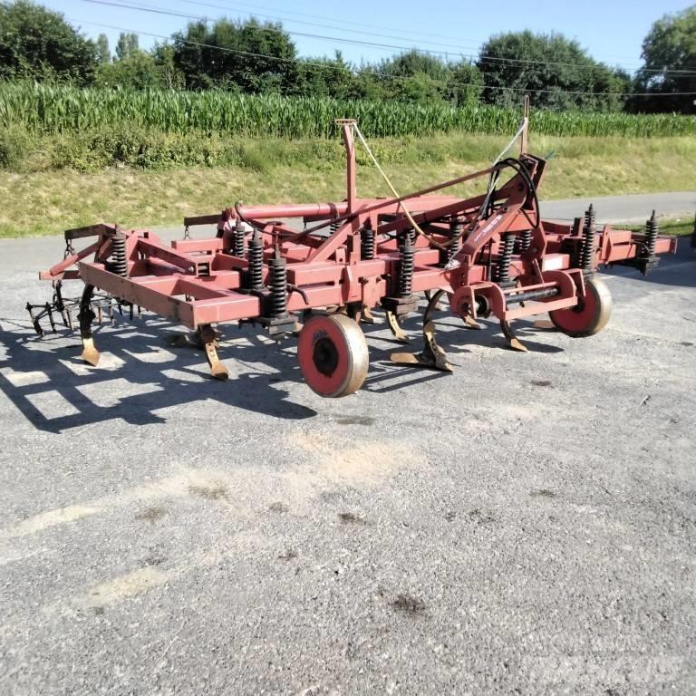 Quivogne CH13V Cultivadoras
