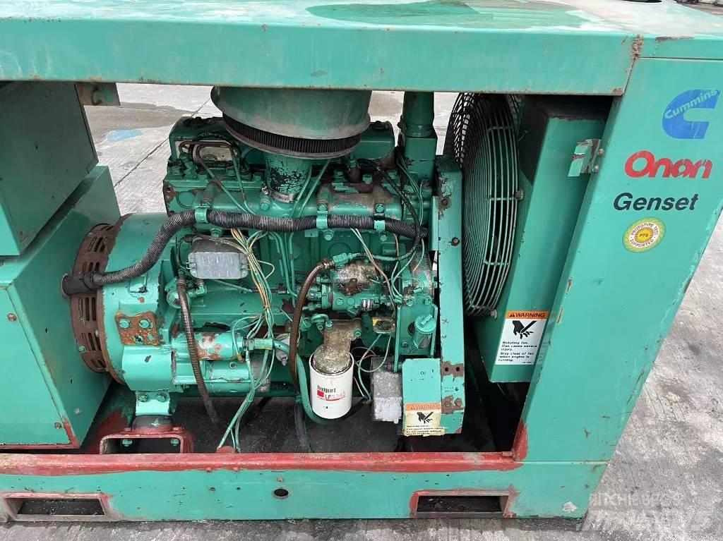  Onon 25KVA Geradores Diesel
