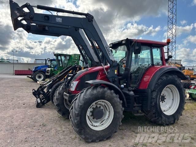 Valtra N163 direct Tratores Agrícolas usados