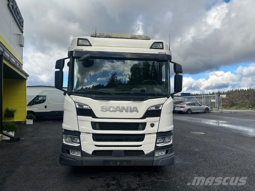 Scania P 370 6x2*4 Camiões Ampliroll