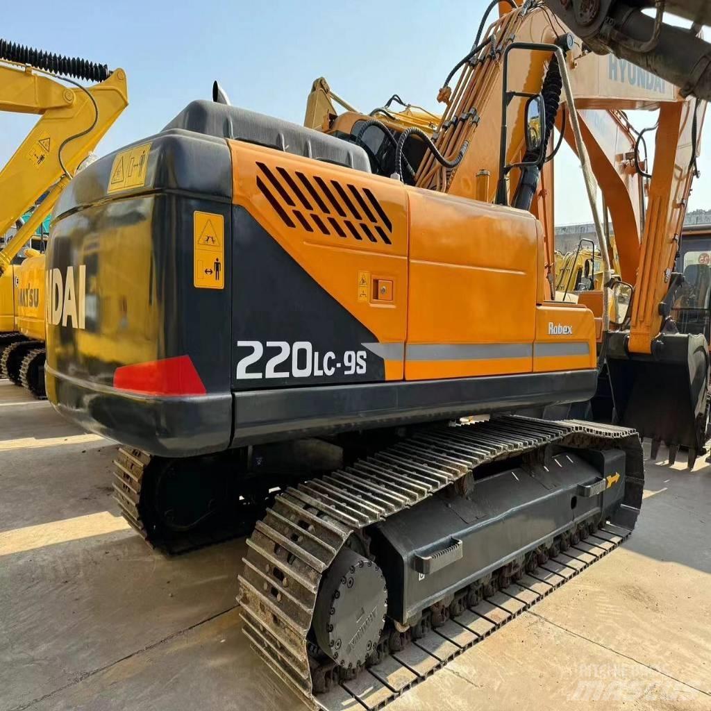 Hyundai R220LC-9S Escavadoras de rastos