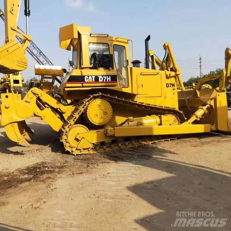 CAT D7H Dozers - Tratores rastos