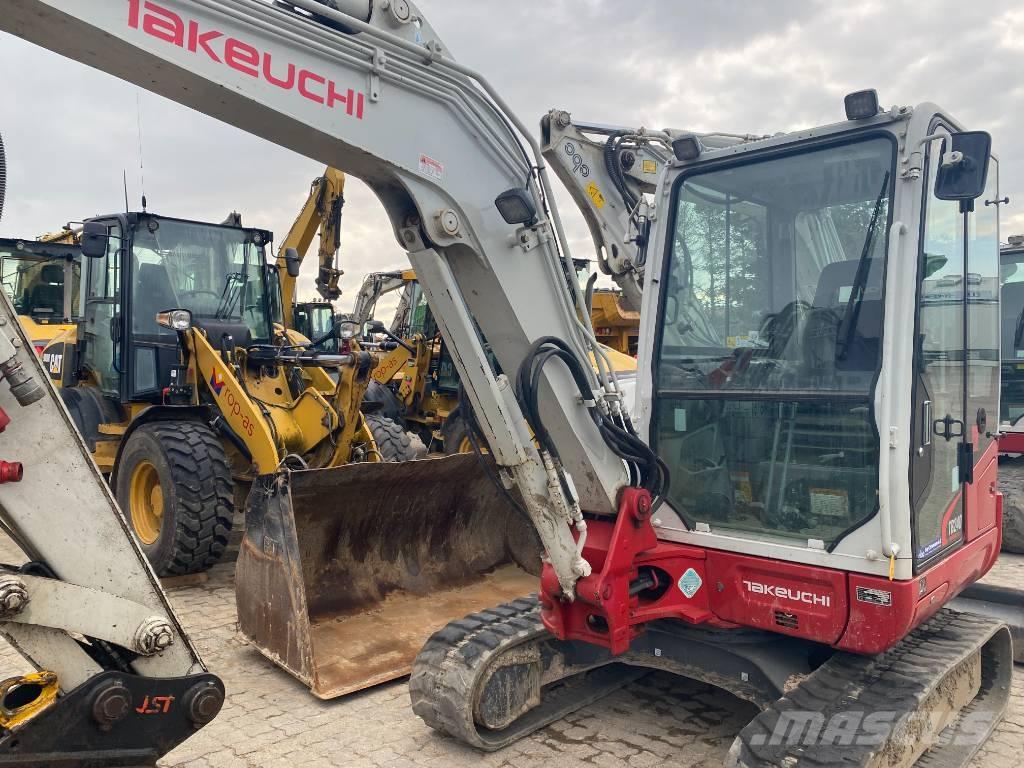 Takeuchi TB 240 Mini Escavadoras <7t