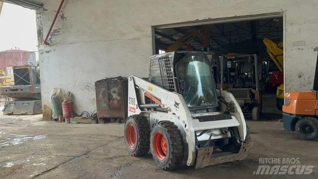 Bobcat S 160 Carregadoras de direcção deslizante