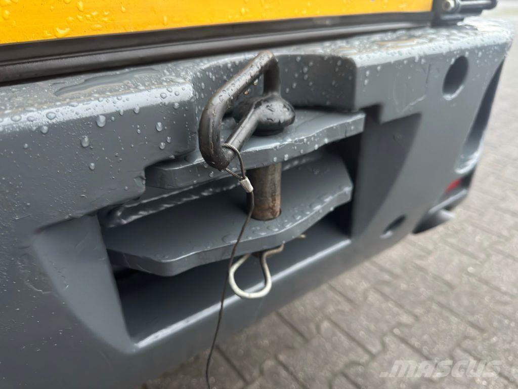 Mustang MUS AL306 Pás carregadoras de rodas