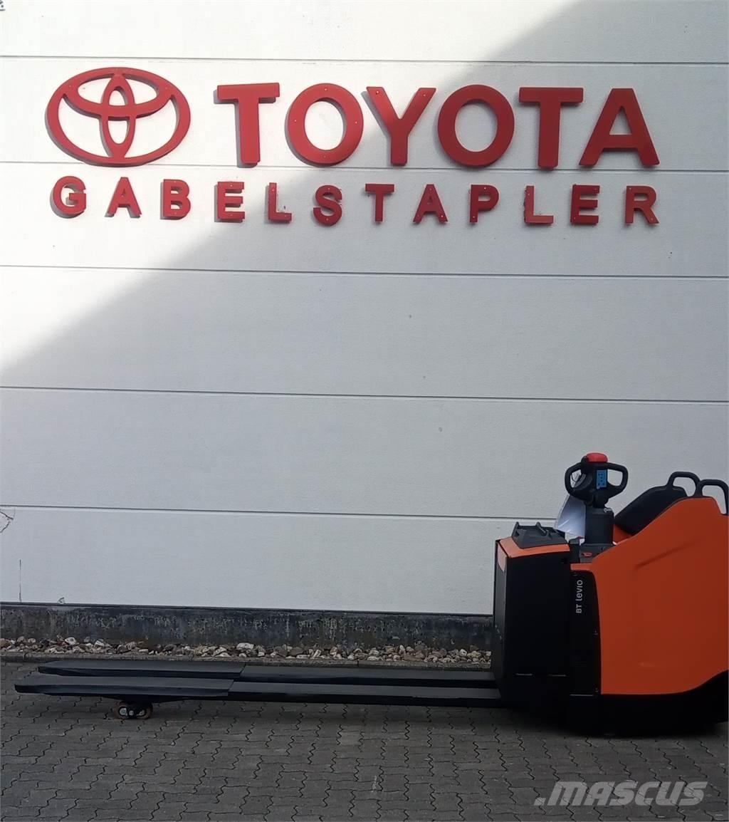 Toyota LPE 250 Porta palettes